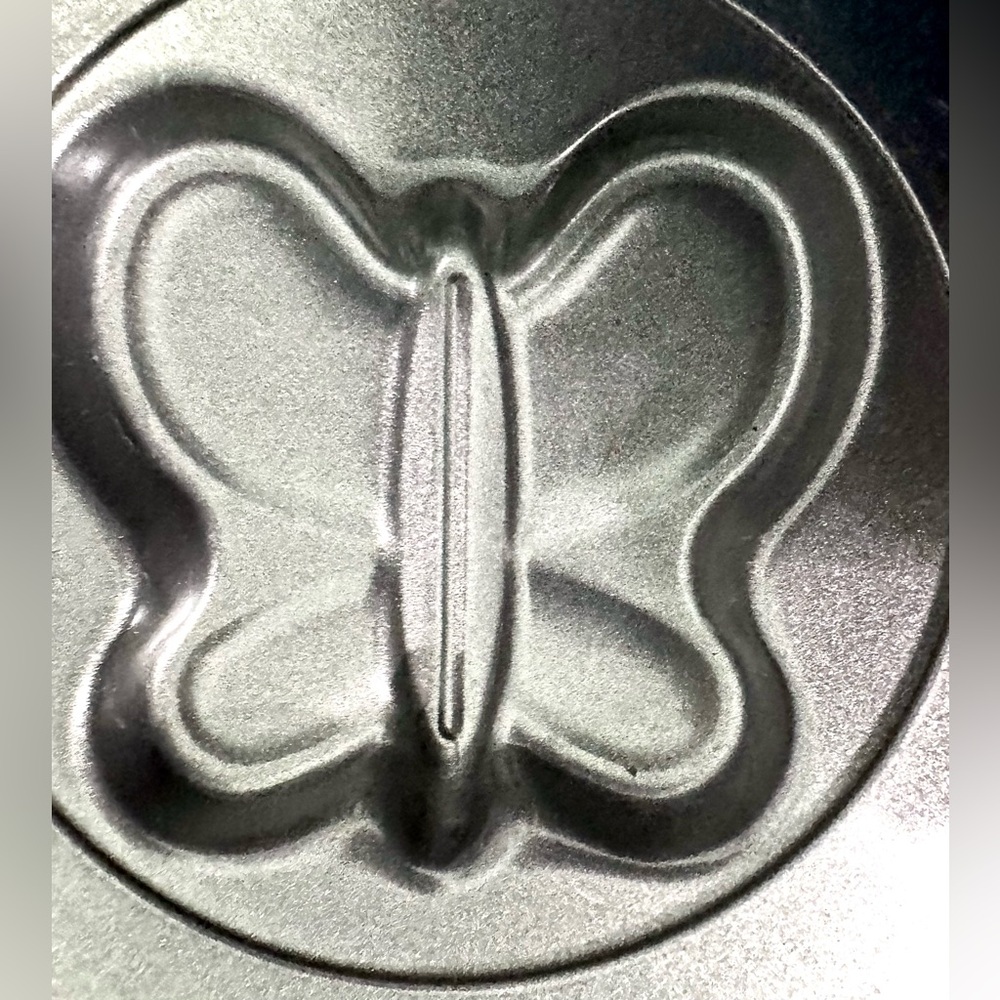 Spring & Easter Mold Pan - Picture 14 of 16